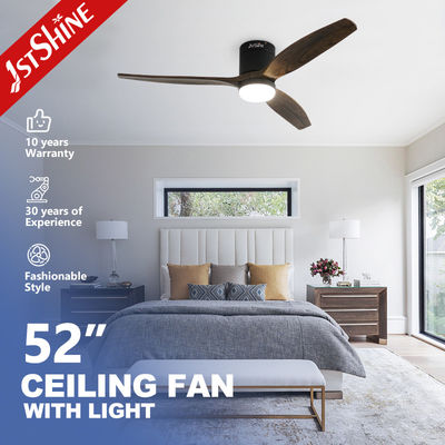comprar Cuchillas de madera montaje de control de APP inteligente ventilador de techo con luz Fabricación en línea