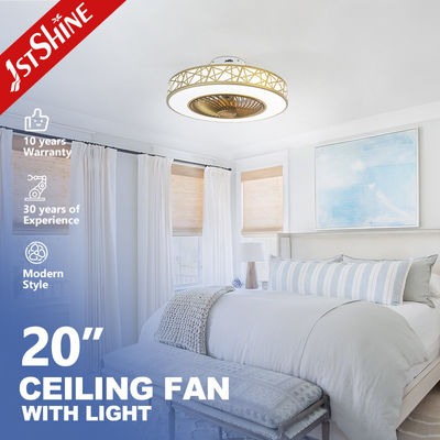 Buen precio Agregue un toque de estilo a su dormitorio con el ventilador de techo LED 1stshine en acabado dorado en línea