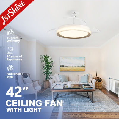 Buen precio Ventilador de techo LED retráctil para el hogar, hotel y oficina, con aspas de PC y luz LED de 3000K/4000K/6000K en línea