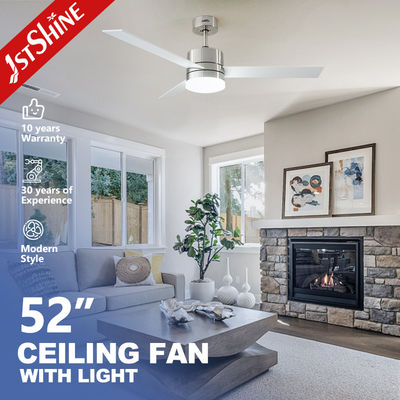 Buen precio Diseño moderno ventilador de techo de alto flujo de aire con luz y hojas de MDF en colores OEM en línea