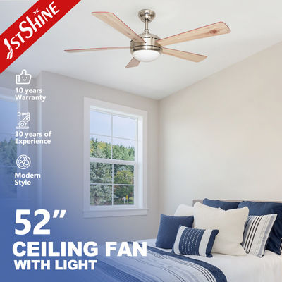 Ventilador de techo de control remoto inteligente de 52 pulgadas / OEM de diámetro para refrigeración de aire en el hogar moderno