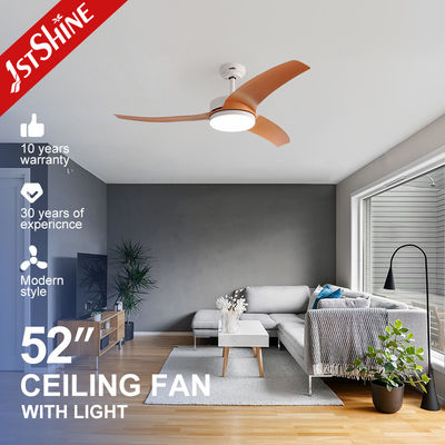 Elegante diseño de madera de grano ABS cuchillas ventilador de techo de 52 pulgadas con luz atenuable