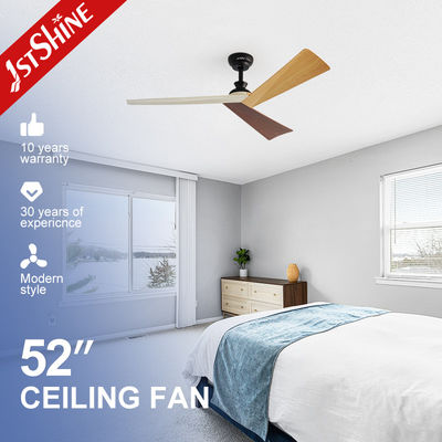 Ventilador de techo decorativo simple con cuchillas de 3 colores y motor de corriente continua de ahorro de energía