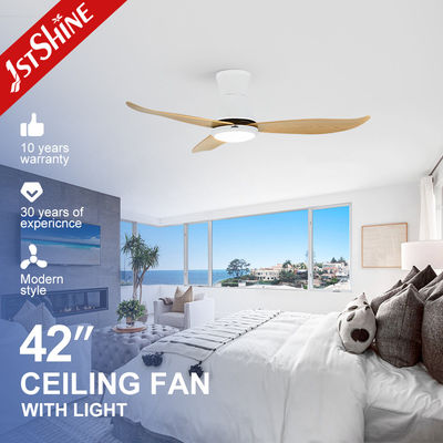 Fan de techo LED de diseño elegante con certificación SAA remota y temperatura de color 3000K