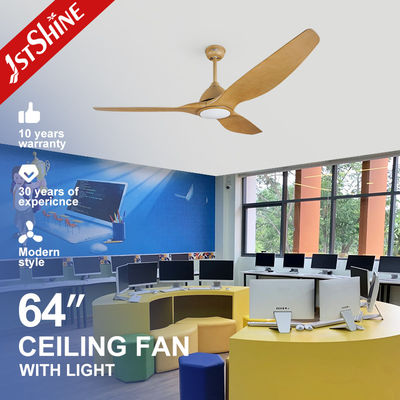 Ahorro de la energía teledirigido de la fan de techo de 230V 50hz con la luz llevada