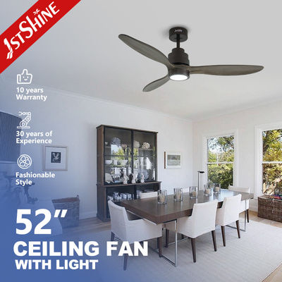 Soluciones de iluminación Servicio ventilador de techo LED con 3 cuchillas de madera y control remoto