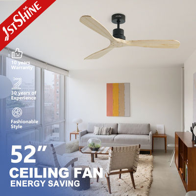 Ventilador de techo de motor de corriente continua de ahorro de energía con cuchillas de madera natural y control remoto inteligente